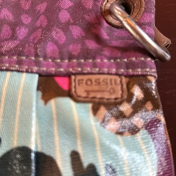 Fossil Key Per Slick Canvas & Regular Canvas Trees Landscape Crossbody Bag - Picture 5 of 7